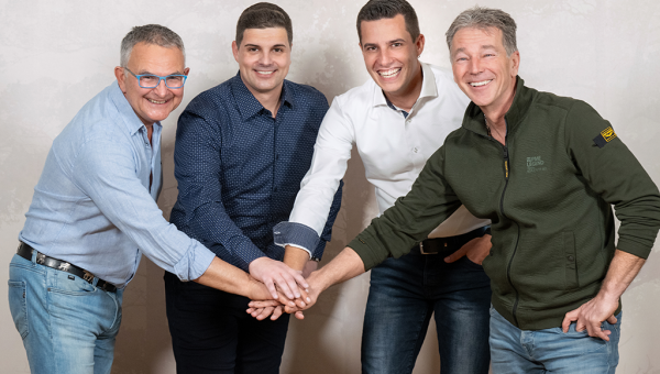 Gruppenbild Geschäftsleitung, neue und alte Mitglieder